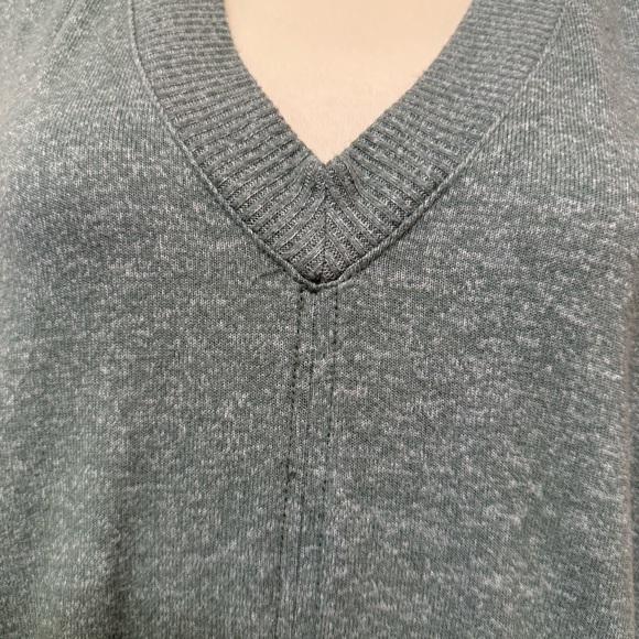 Buffalo David Bitton Green Ribbed V Neck Long Sleeve Sweater Size M #2157 - Picture 4 of 12